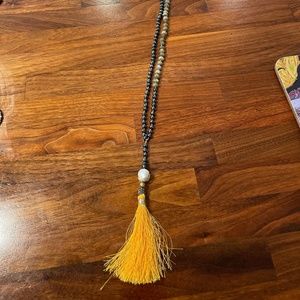 CUTE FLIRTY NECKLACE